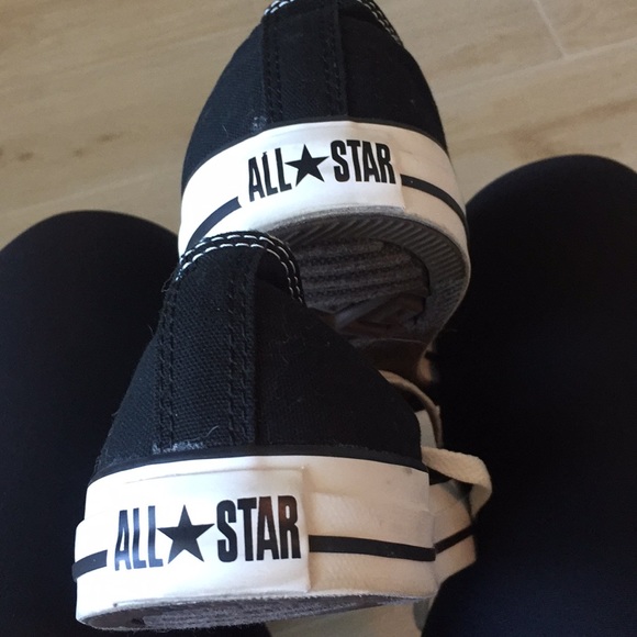 All Star Converse Men’s Low top Shoes - Picture 3 of 7